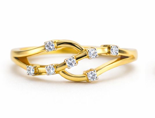 Solis Diamond Ring